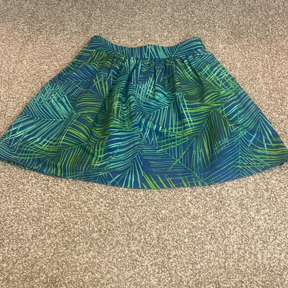 Banana Republic Lined Blend Leaf Print Skirt - Picture 2 of 6